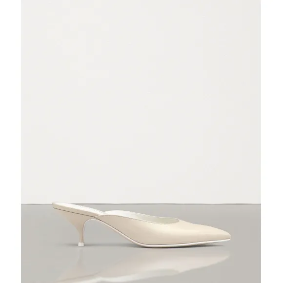 葆蝶家/Bottega Veneta 光面小山羊皮穆勒鞋 565647VX1901909