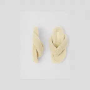 博百利/Burberry 徽标设计毛羊皮凉鞋 (香草色) - 女士 80525841