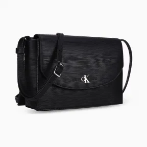 卡尔文·克莱恩/Calvin Klein CALVIN KLEIN 女士品牌Logo单肩斜挎背提包DH2298U8200-配件系列