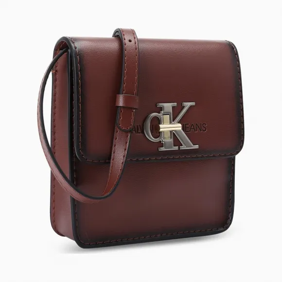 Calvin Klein 女士简约翻盖单肩包 Dh2326Q7100-配件系列