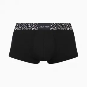 卡尔文·克莱恩/Calvin Klein 男士新款时尚豹纹腰边平角内裤 NB2100-内衣系列