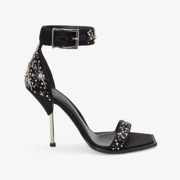 亚历山大麦昆/Alexander McQueen 女式黑色/银色 Pin Comet 刺绣凉鞋 734994W4SBF1081 