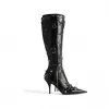 巴黎世家/Balenciaga Cagole 90毫米刺孔长靴 为 所有 在 黑色 763224-WAD4P-1081