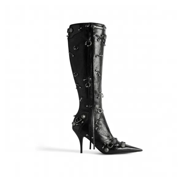 巴黎世家/Balenciaga Cagole 90毫米刺孔长靴 为 所有 在 黑色 763224-WAD4P-1081