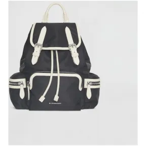 博百利/Burberry 女士 The Rucksack - 中号功能性尼龙拼皮革军旅背包 (黑色) 40801221