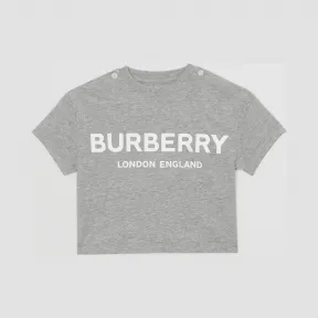 博百利/Burberry 童装 徽标印花棉质 T 恤衫 (麻灰色) 80117391