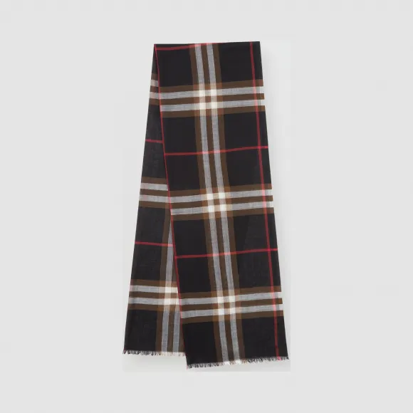 博百利/Burberry 女士 轻盈格纹丝毛混纺围巾 (黑色 / 棕色)  80184741