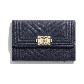 香奈儿/Chanel BOY CHANEL口盖卡包  颗粒压花小牛皮与金色金属  海军蓝 A80603-B00315-N6517