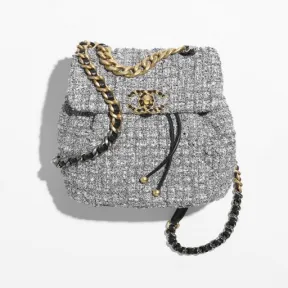 香奈儿/Chanel Chanel 19双肩背包 斜纹软呢、金色金属、银色金属与钌色金属 白与黑 AS4223B16005MB103