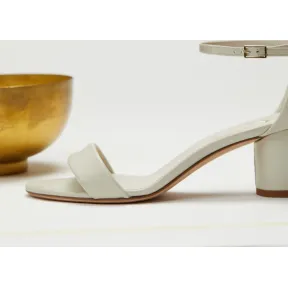 麦丝玛拉/Max Mara 象牙灰 凉鞋 8526038206008