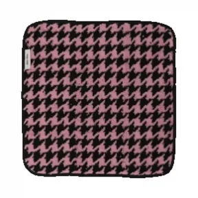 缪缪/Miu Miu 黑色/粉红色 罗缎沙滩浴巾袋 5XD043-2F4G-F004P