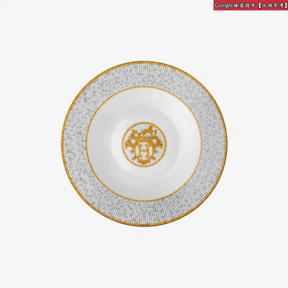 爱马仕/Hermes 灰色 “24金色马赛克”汤盘 P026013P