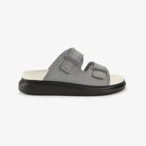 亚历山大麦昆/Alexander McQueen 男士枪灰色混合拖鞋 663563W4Q581644 