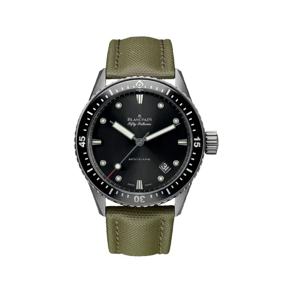 宝珀/Blancpain Fifty Fathoms 五十噚系列 缎面磨砂钛金属 自动机械机芯 男表 5000-1230-K52