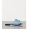 葆蝶家/Bottega Veneta 冰蓝色 BV Lido平底凉鞋 608853-VBSS0-4759