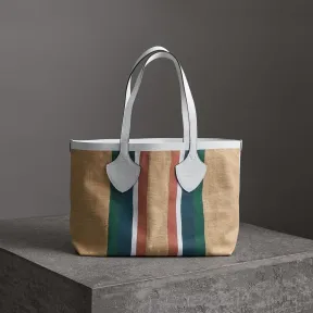 博百利/Burberry 女士 The Giant - 中号条纹黄麻吉安特包 (粉笔白) 40724971