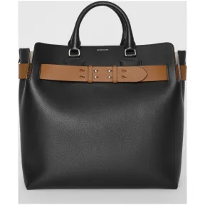 博百利/Burberry 女士 The Belt - 大号皮革贝尔特包 (黑色) 80079941