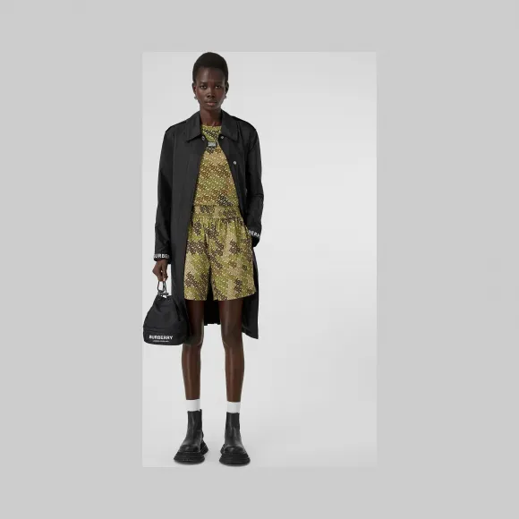 博百利/Burberry 女士 专属标识印花棉府绸短裤 (卡其绿)  80142881