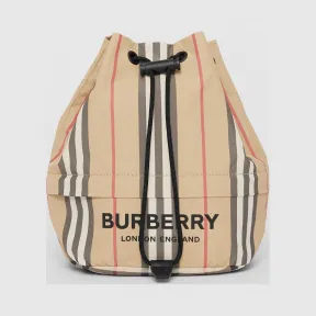 博百利/Burberry 女士 徽标印花标志性条纹尼龙抽绳收纳袋 (典藏米色) 80150511