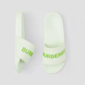 博百利/Burberry 徽标压花拖鞋 (开心果色) - 女士 80478521