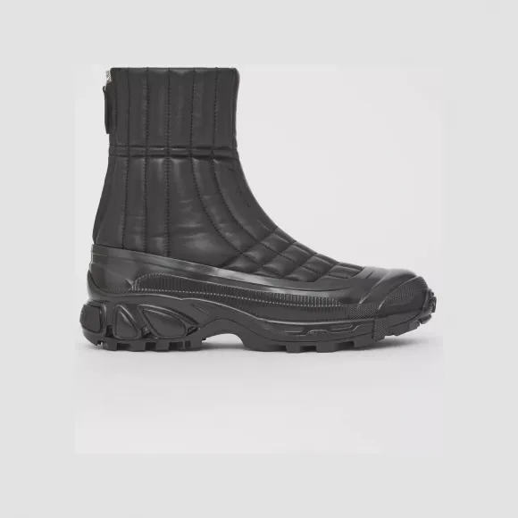 博百利/Burberry 绗缝羔羊皮靴 (黑色) - 女士 80482511