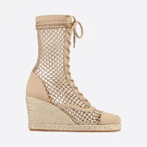 迪奥/Dior 裸色网面和刺绣 Naughtily-D 坡跟靴子系列 KDI599CER-S13T