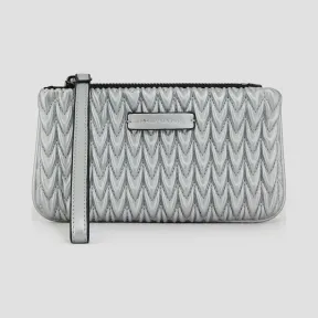 安普里奥·阿玛尼/Emporio Armani 饰蝴蝶结和水滴绗缝图案小型手提袋 46634561vg