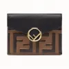 芬迪/Fendi MICRO TRIFOLD系列_“F is ”紧凑型三折皮夹 8M0395 A6C BF13VK