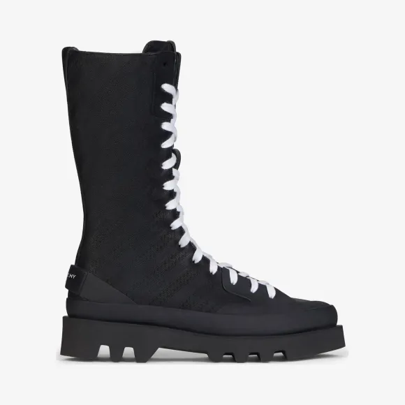 纪梵希/Givenchy GIVENCHY Clapham饰链靴 BE602K-E0S6-004