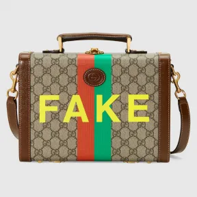 古驰/Gucci “Fake/Not”印花化妆箱 633587-2GCAG-8280
