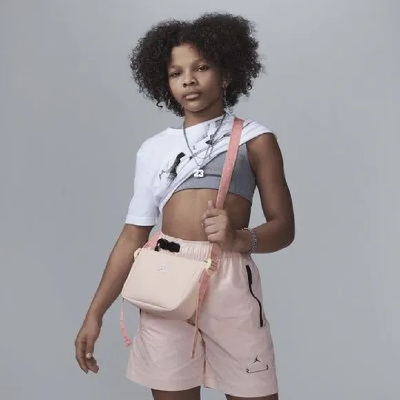 耐克/Nike 大童单肩包 FJ5028654