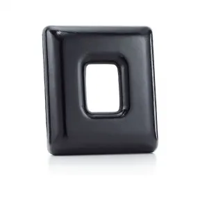 蒂芙尼/Tiffany Elsa Peretti® 黑色皮革 Bombe 镜框，小号。 26917425 