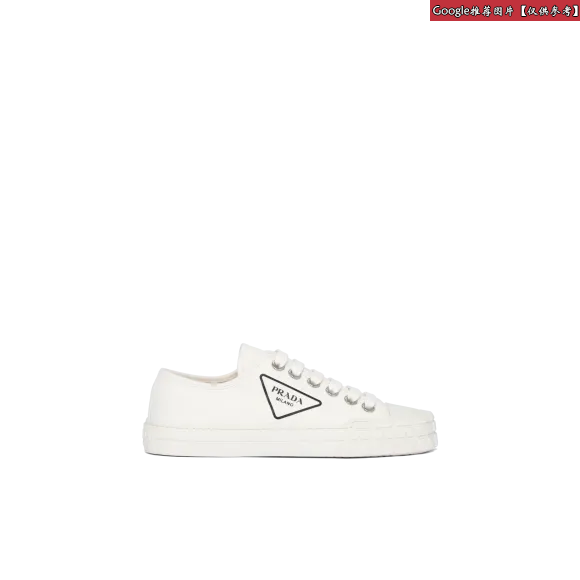 prada-p24n0f-1t3w-f0nzf